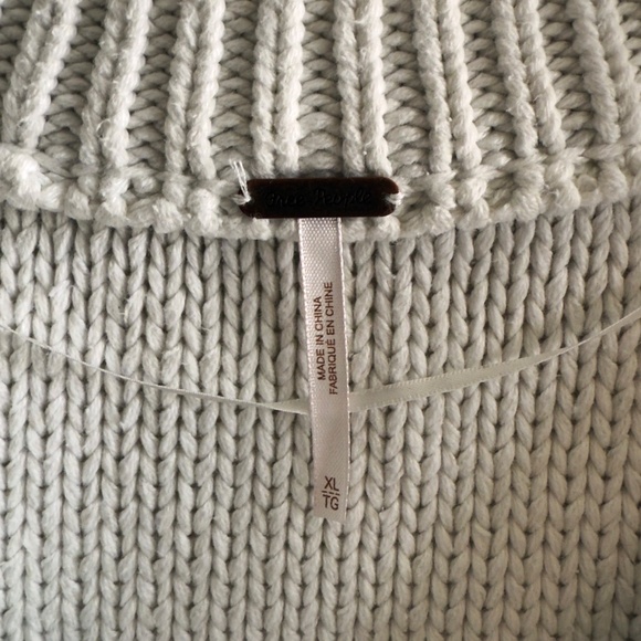 Free People Alli V Neck Sweater Optic White Women’s XL Oversized Chunky Knit - Picture 8 of 12